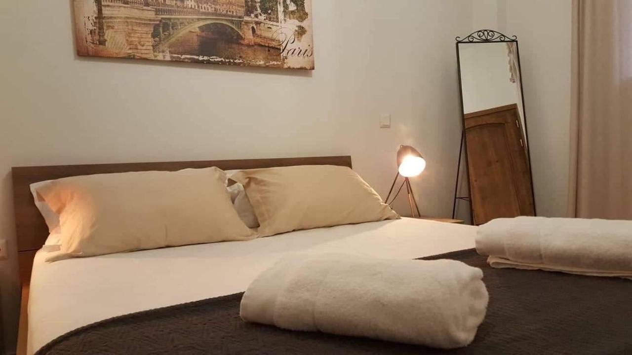Utopia Suites Aegina Екстер'єр фото