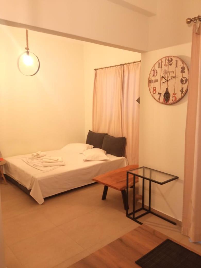 Utopia Suites Aegina Екстер'єр фото