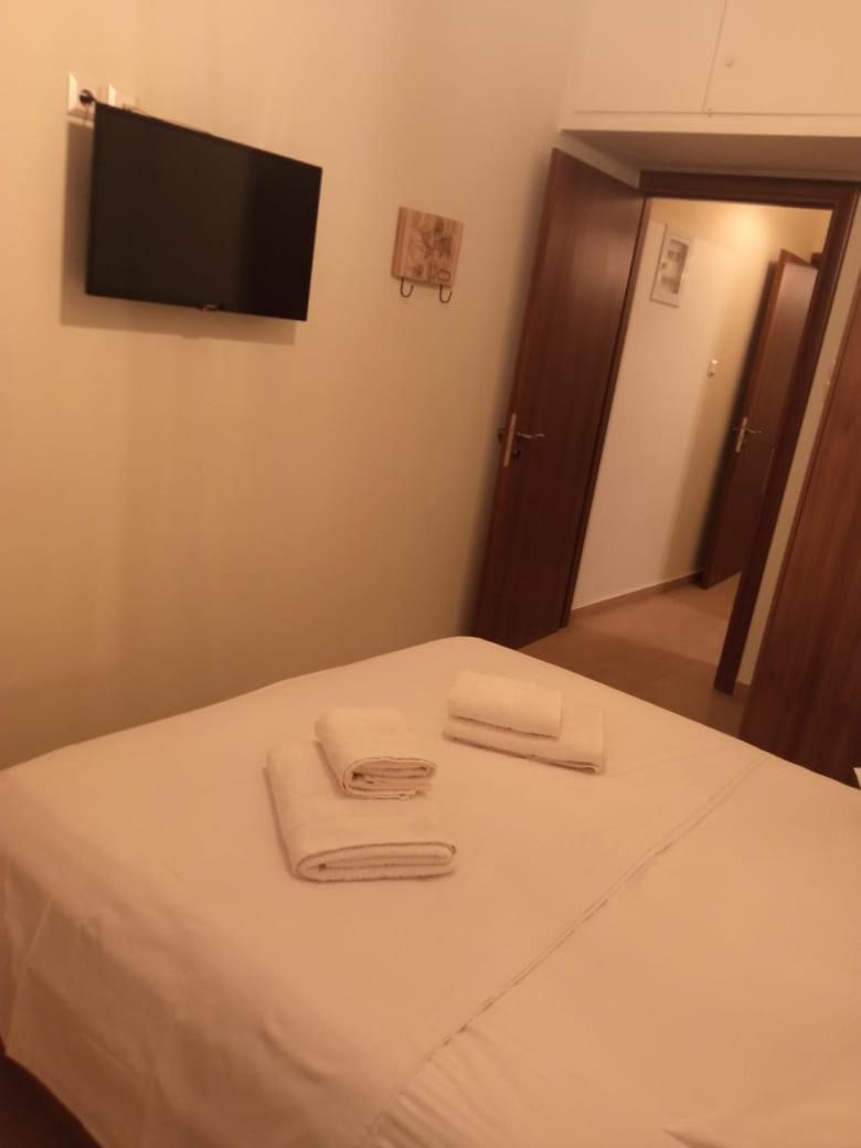 Utopia Suites Aegina Екстер'єр фото